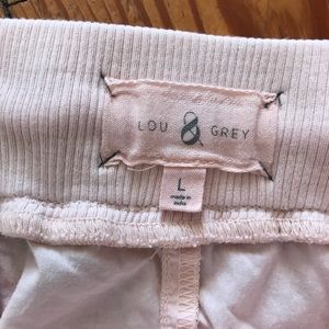 Lou & Grey Shorts - Pale pink Lou & Grey cotton shorts Lou & Grey Shorts - Pale pink Lou & Grey cotton shorts